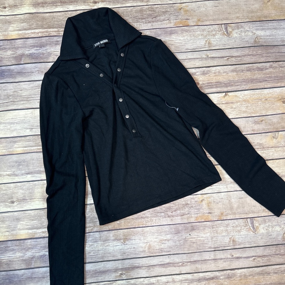 Steve Madden Collared Front Snap Button Long Slee… - image 1